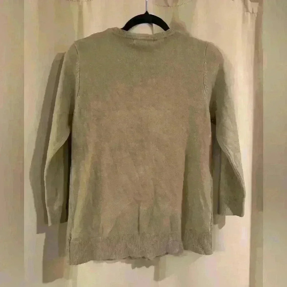 Women’s Forever 21 Button Down Cardigan - Picture 2 of 7